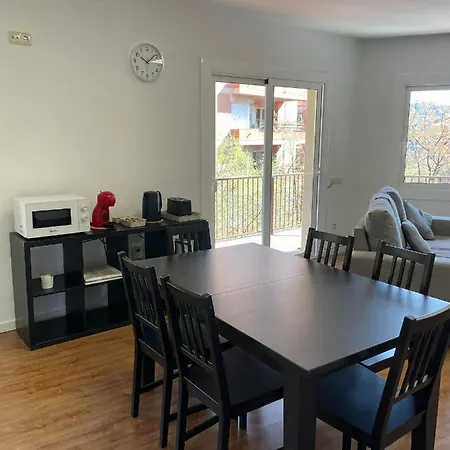 Apartamento Centrico En Berga - Alberga Exterior photo