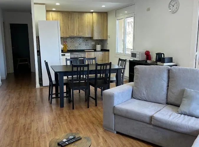 Apartamento Centrico En Berga - Alberga